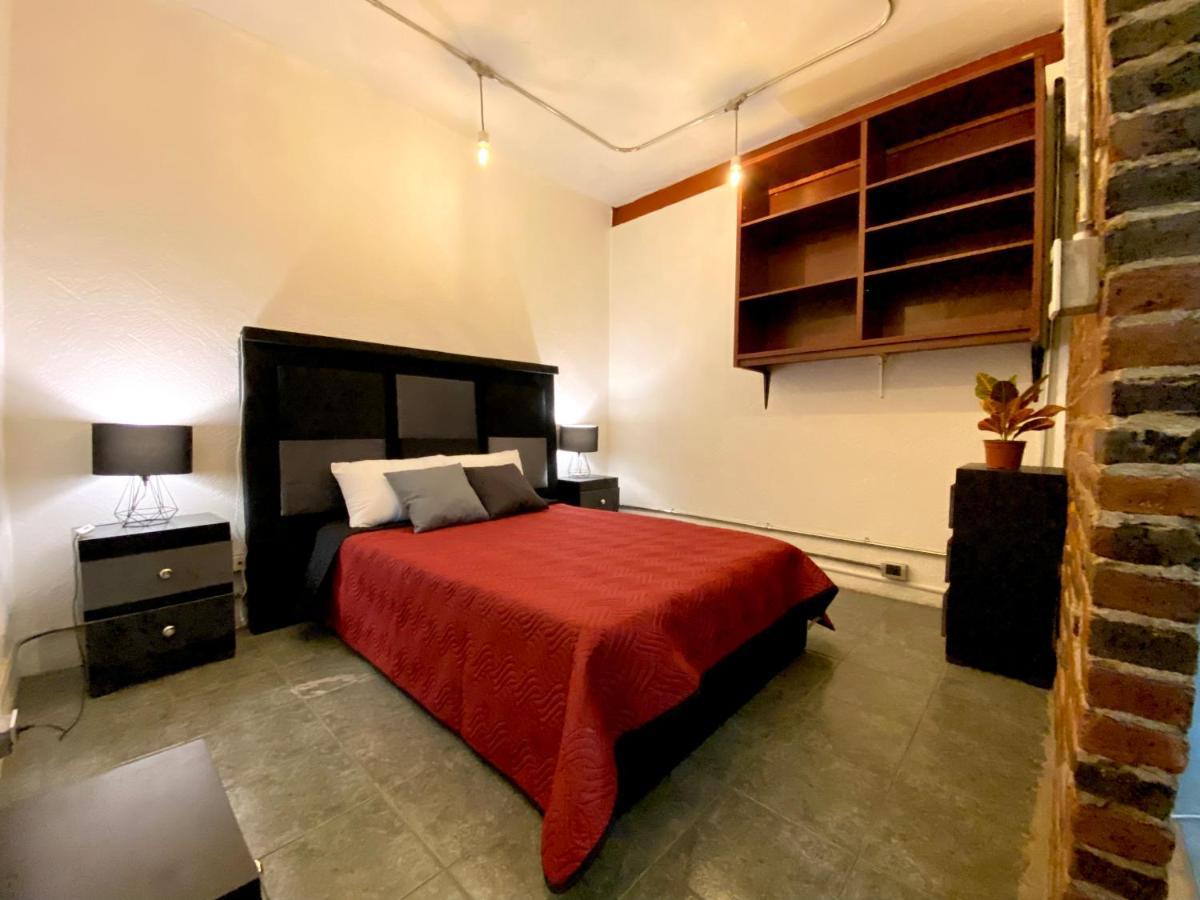 Roomies Hostel Reforma-El Angel メキシコシティ エクステリア 写真