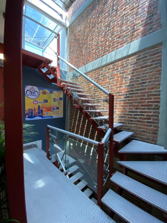 Roomies Hostel Reforma-El Angel メキシコシティ エクステリア 写真