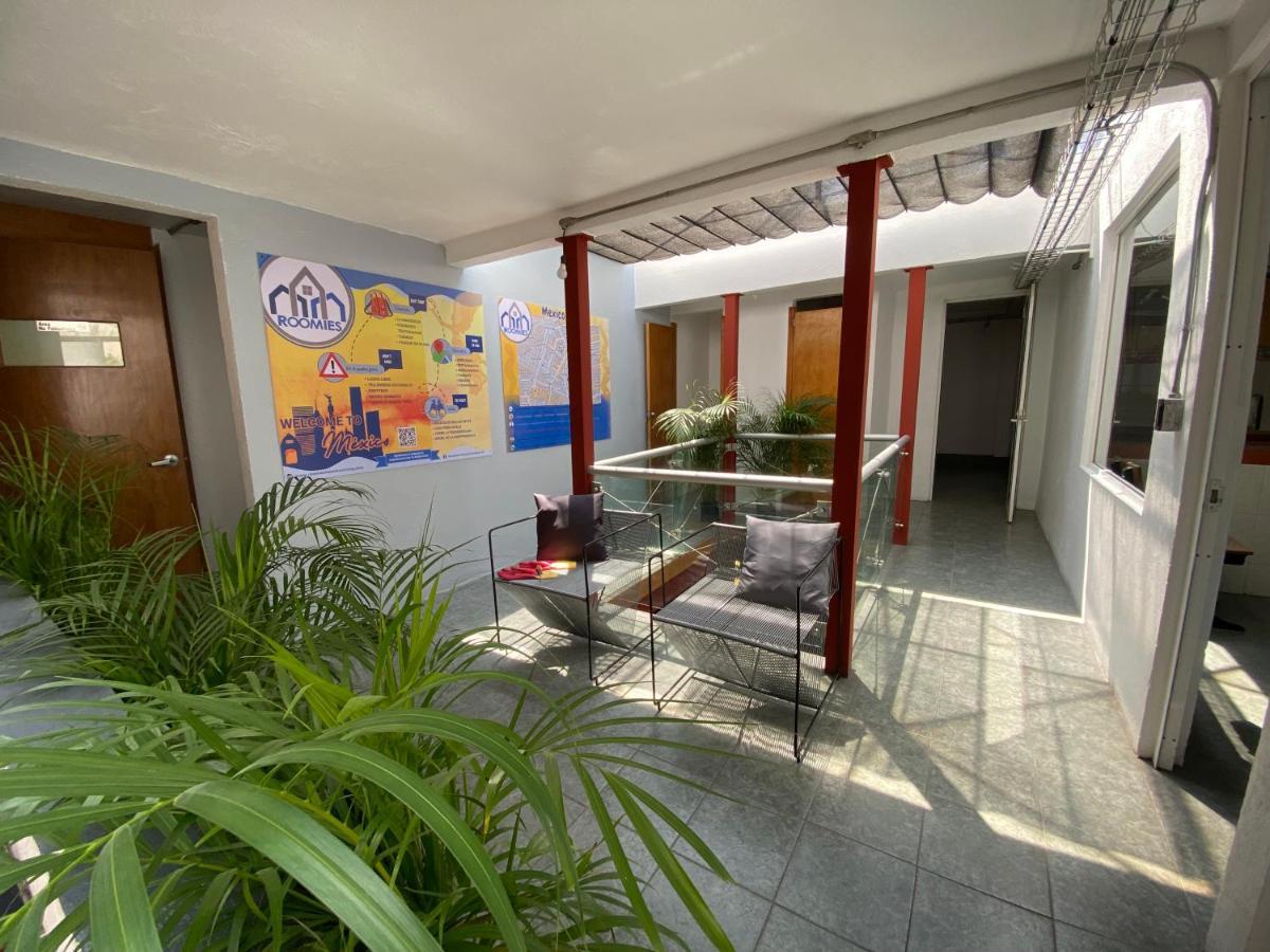 Roomies Hostel Reforma-El Angel メキシコシティ エクステリア 写真